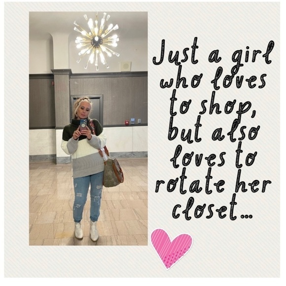 💕 Welcome to my closet! - Picture 1 of 2